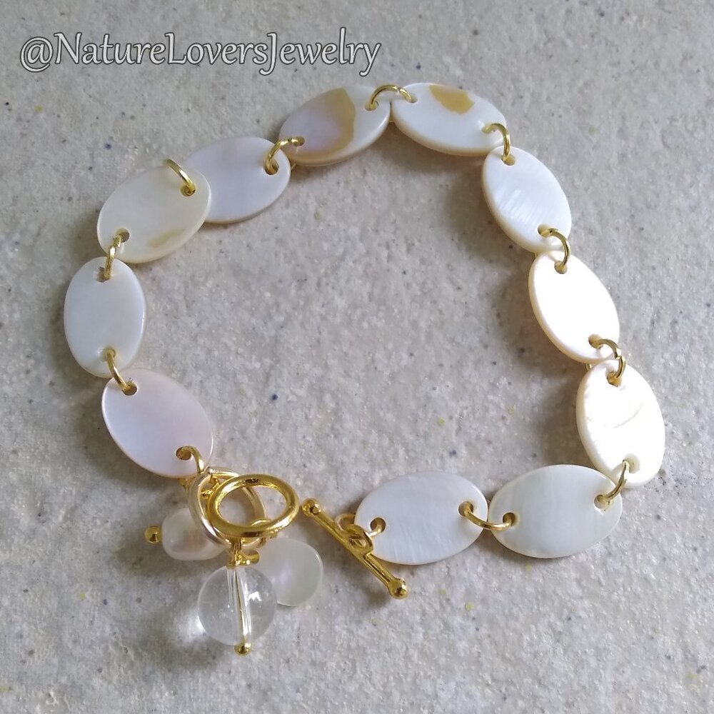 Genuine + Natural Mother of Pearl (MOP) Pearls + Quartz! Feminine Girly Bracelet